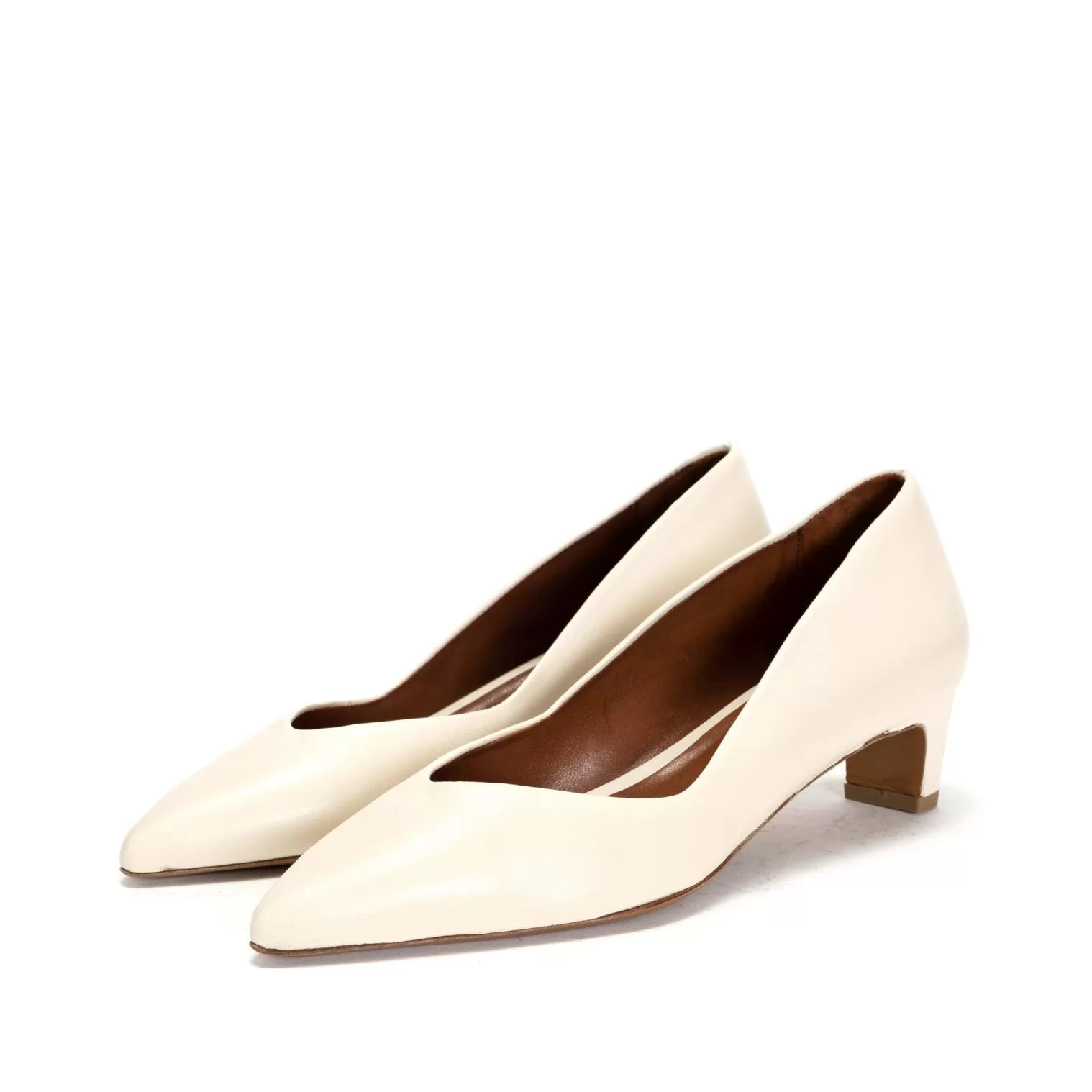 Online Anonymous Copenhagen Trini 40